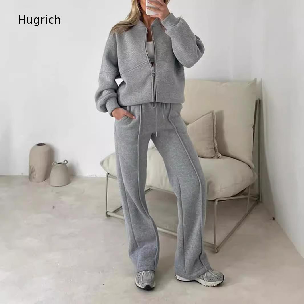 Jackets - Tuta sportiva da donna con giacca