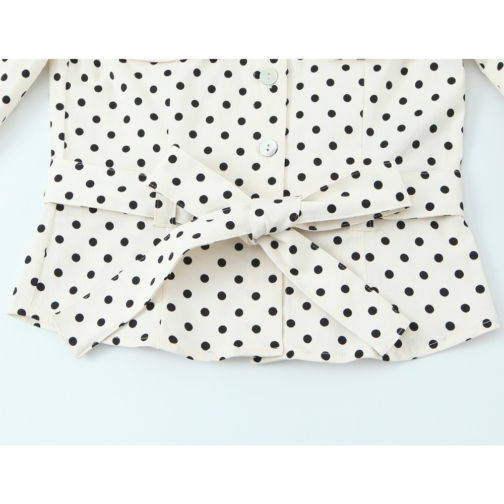 Elegante Completo Chic a Pois  - Jackets recensione e prezzo